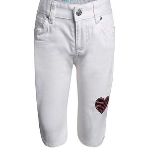 White denim shorts with pink sequins heart